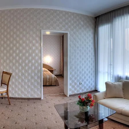 Odessos Hotel 3*
